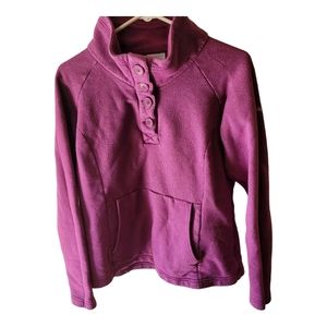 Columbia womens large pullover. Plum with 4 buttons and foldable collar.